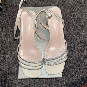 Zelaprrox chunky heel pump sandals